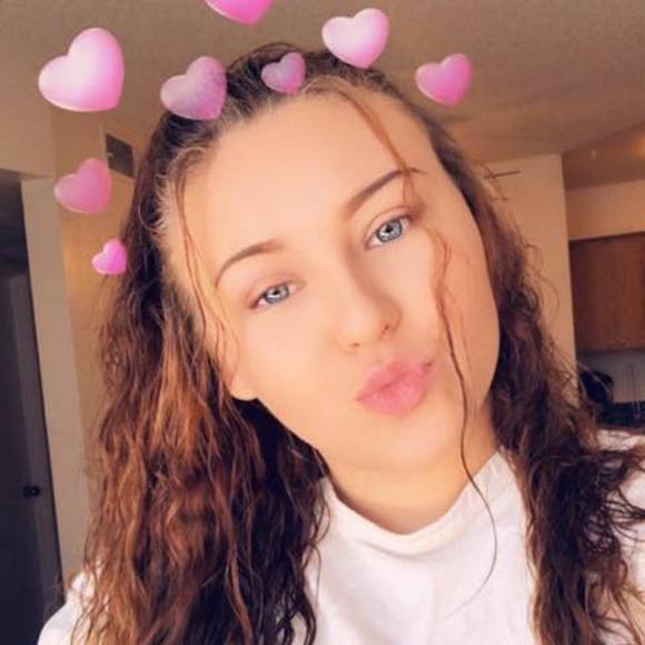 Meet your Posher, Champagne - Picture 1 of 1